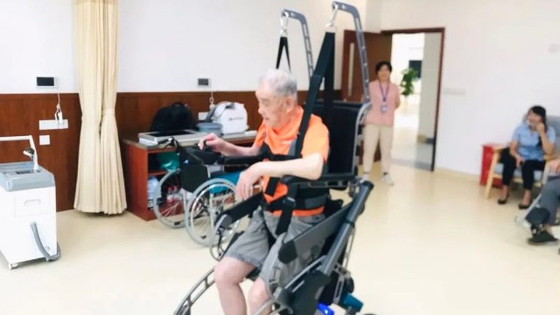 智慧养老，从手环开始：成都智慧养老手环的批发价格解析**